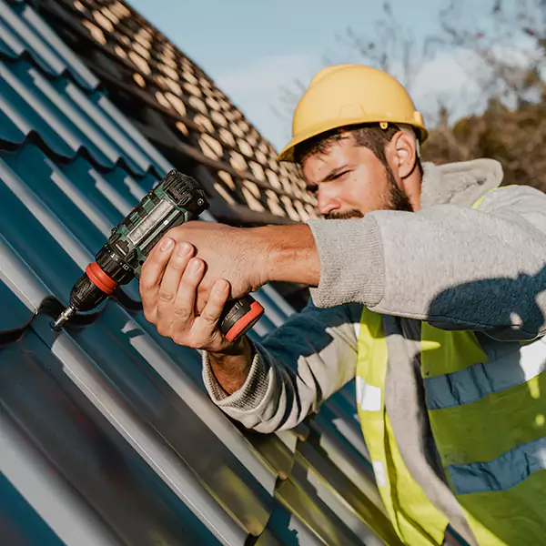 Why Temecula Homeowners Choose Temecula Roofing Pro for Steel Roof Repair Service?